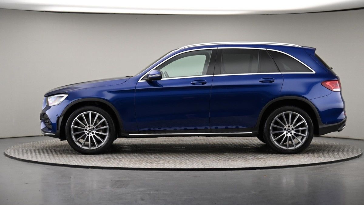 Mercedes-Benz GLC Image 23