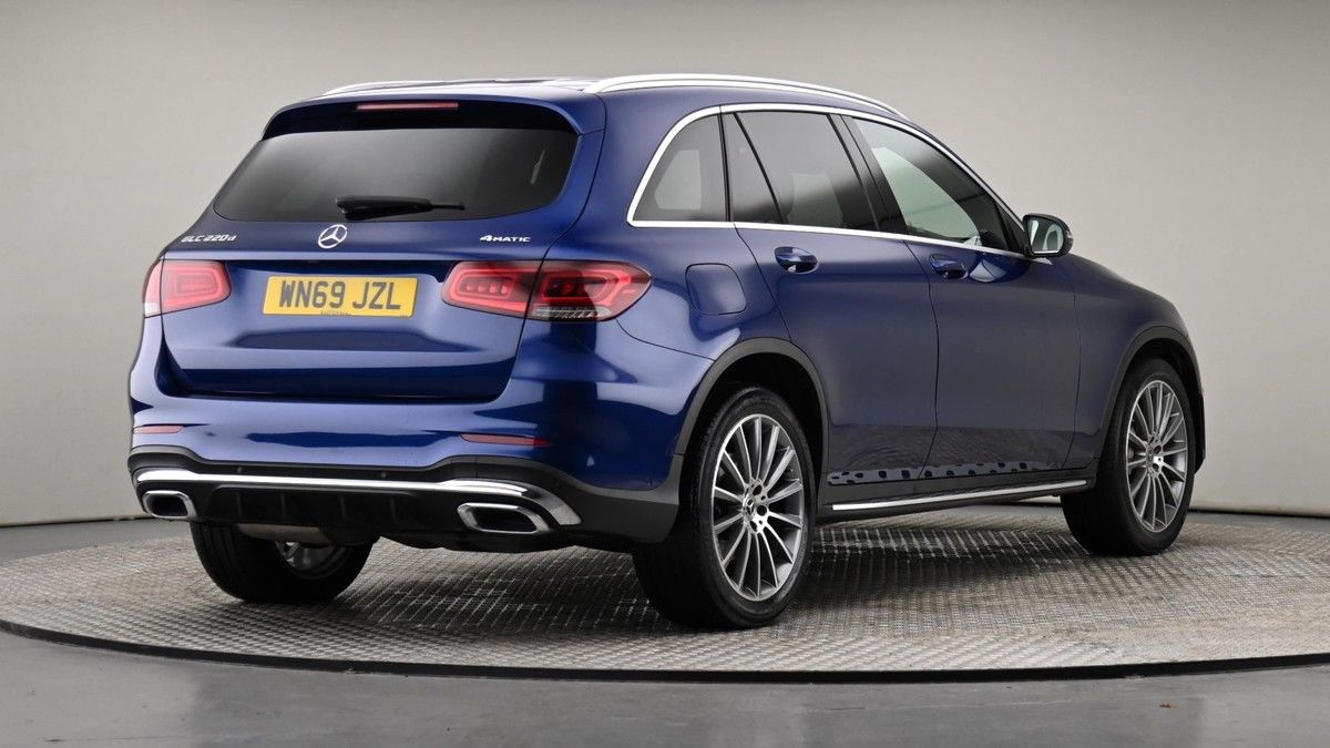 Mercedes-Benz GLC Image 26