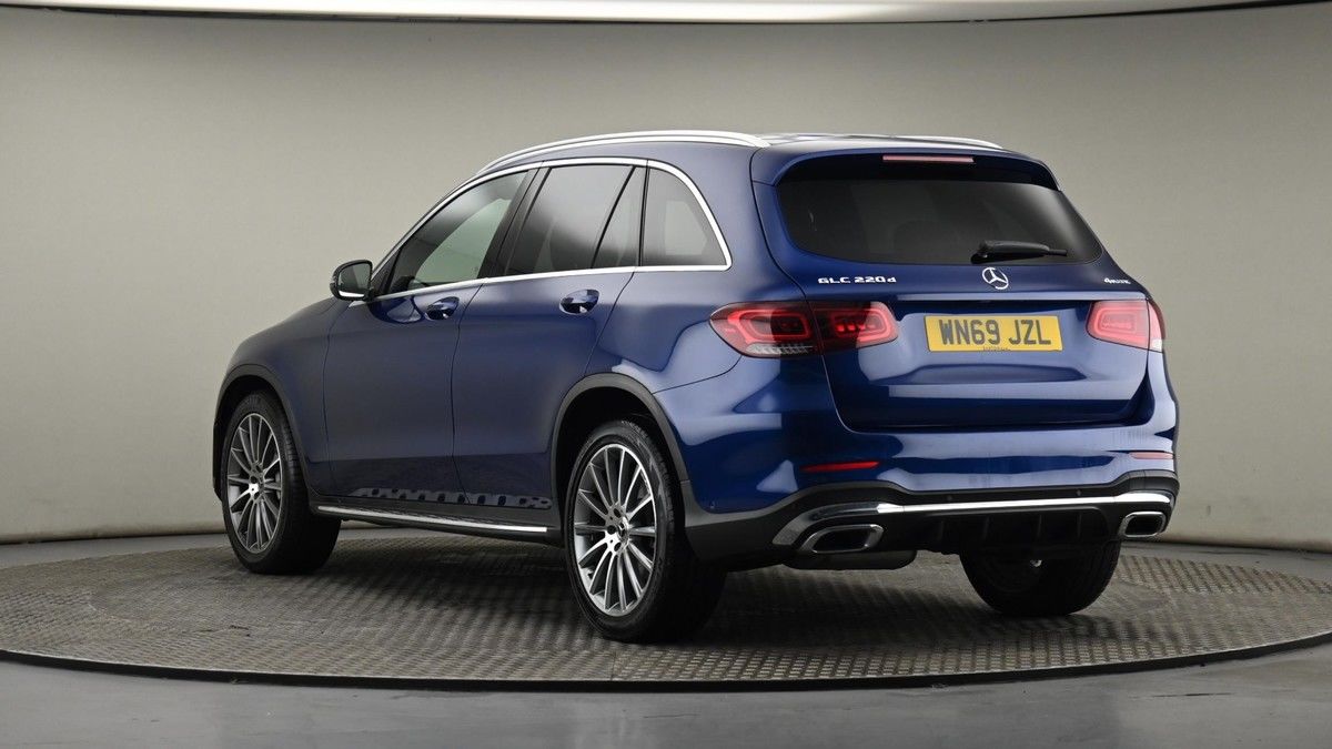 Mercedes-Benz GLC Image 23