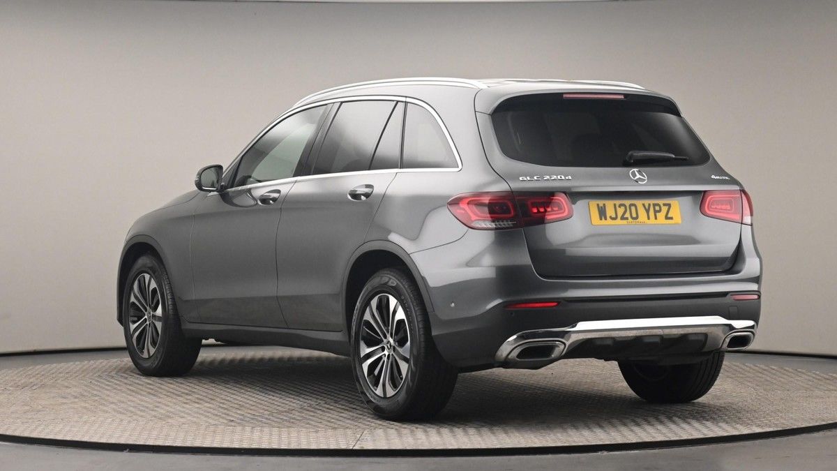 Mercedes-Benz GLC Image 24