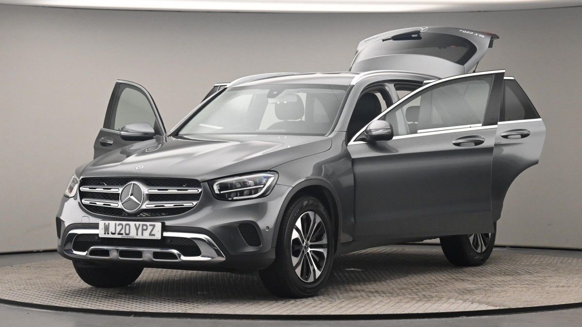 Mercedes-Benz GLC Image 28
