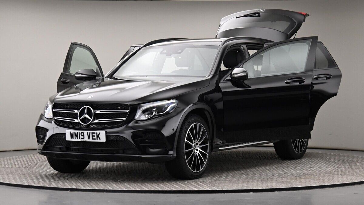 Mercedes-Benz GLC Image 28