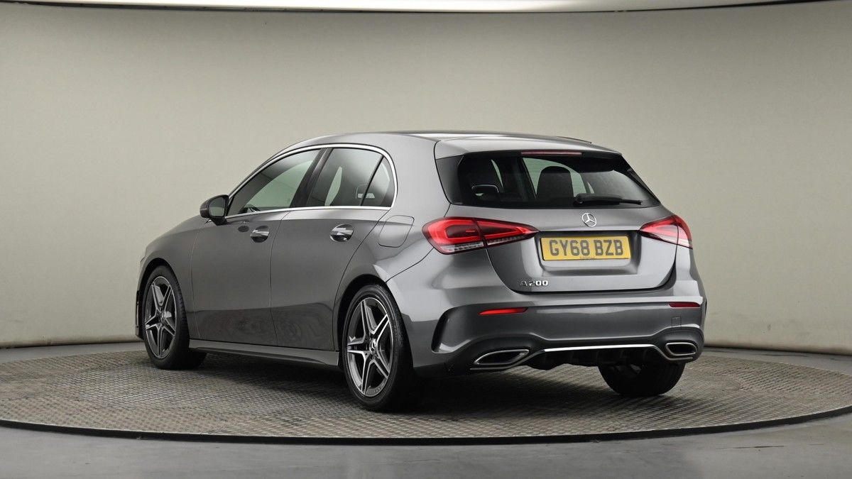 Mercedes-Benz A Class Image 24