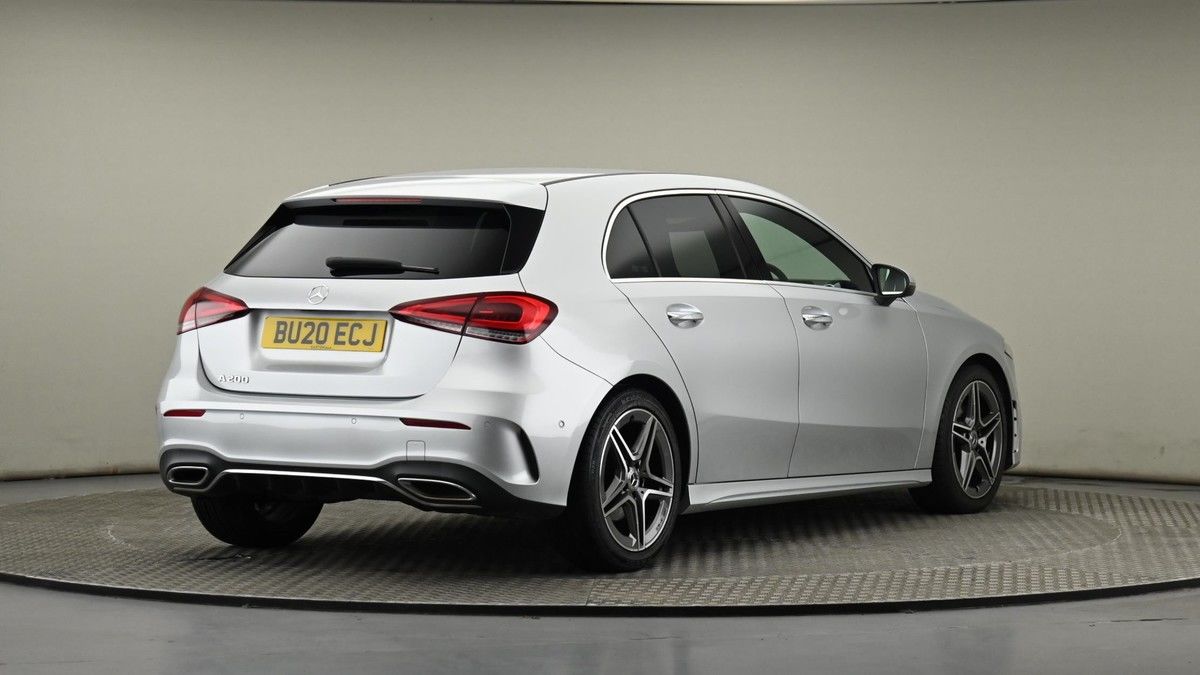 Mercedes-Benz A Class Image 26
