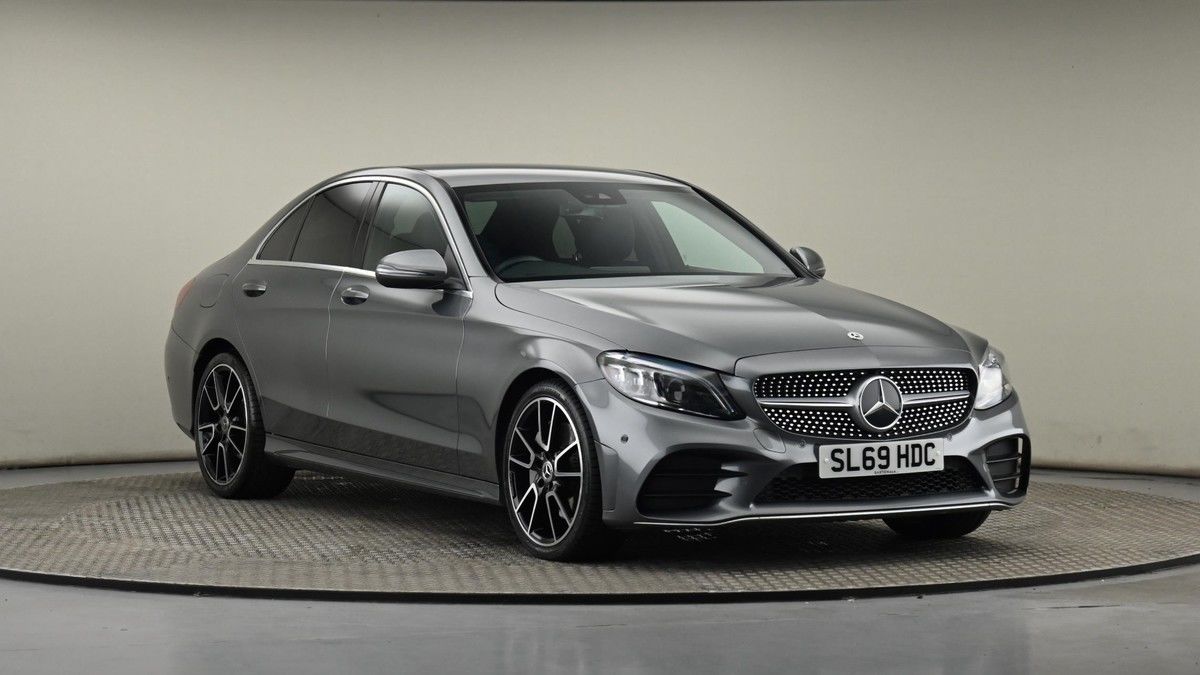 Mercedes-Benz C Class Sticky Header Image