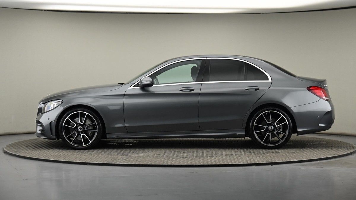 Mercedes-Benz C Class Image 22