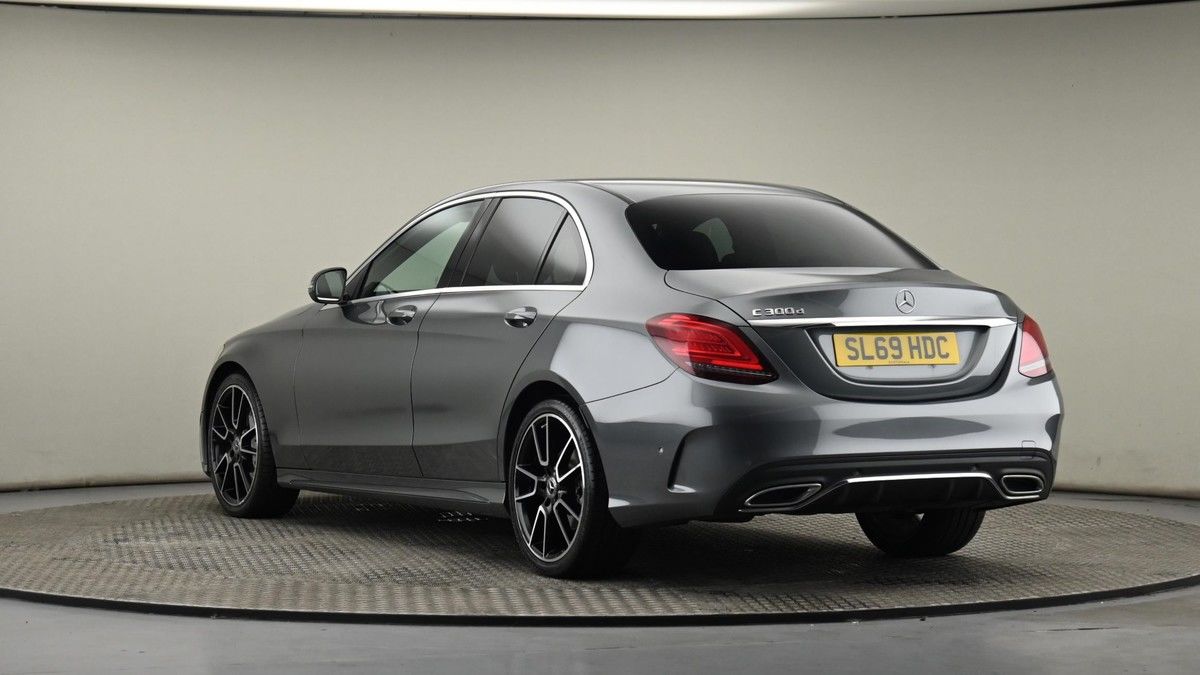 Mercedes-Benz C Class Image 23
