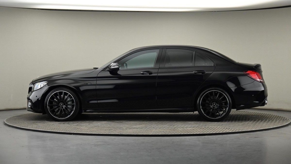 Mercedes-Benz C Class Image 23