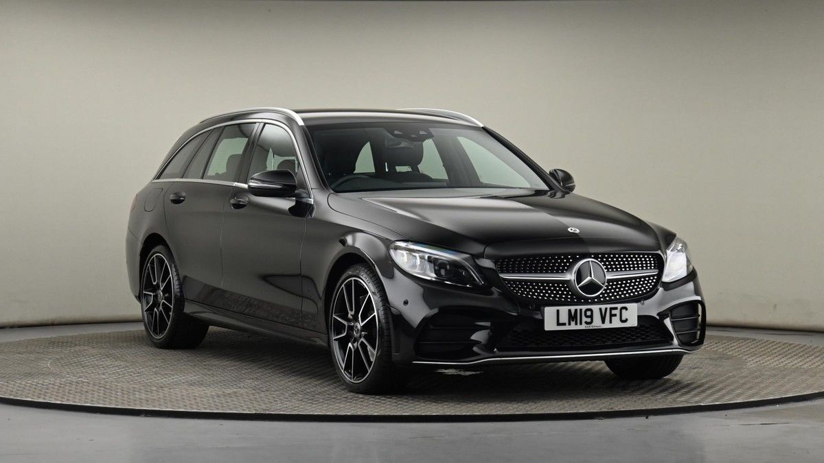 Mercedes-Benz C Class Sticky Header Image