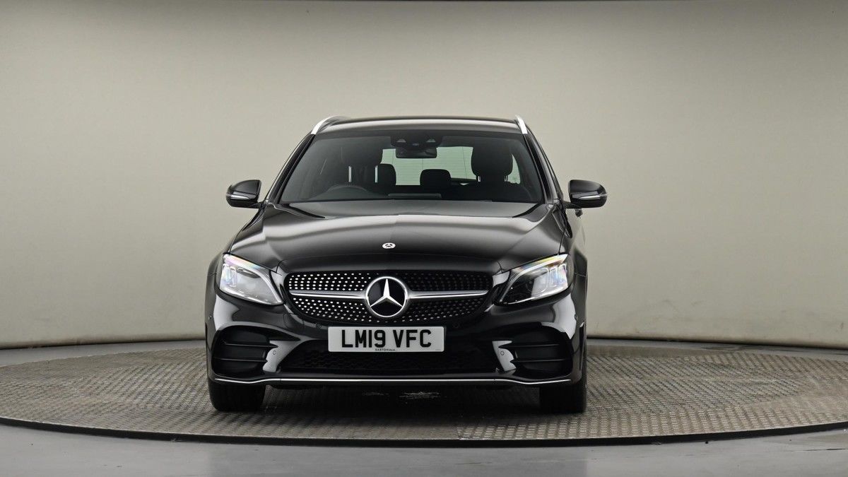 Mercedes-Benz C Class Image 21