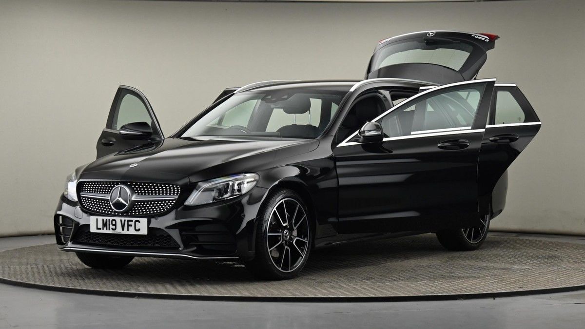 Mercedes-Benz C Class Image 28