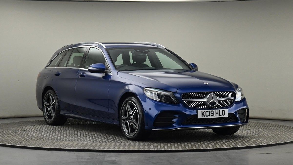 Mercedes-Benz C Class Sticky Header Image