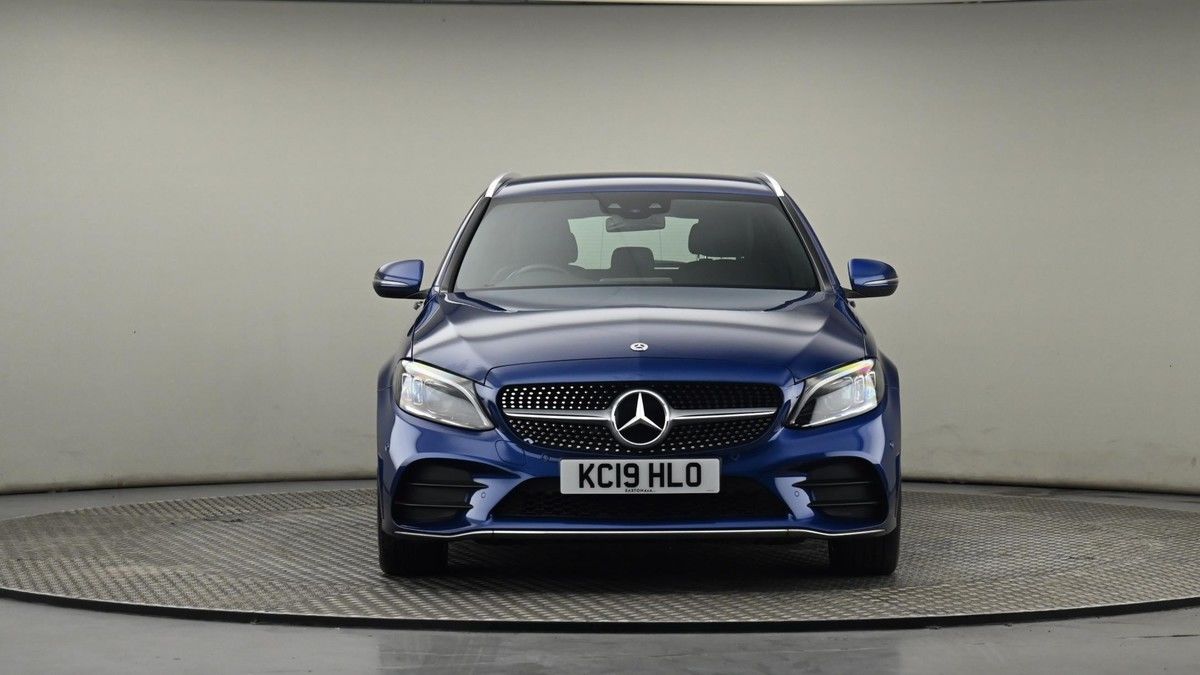 Mercedes-Benz C Class Image 21