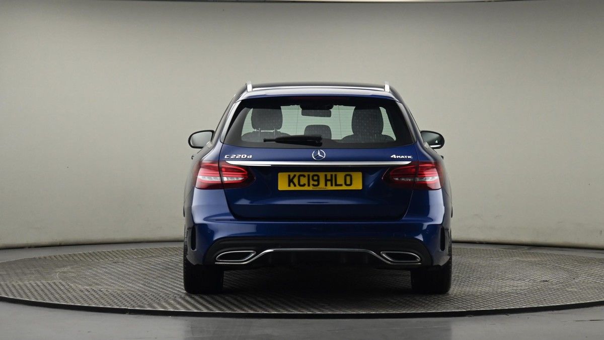 Mercedes-Benz C Class Image 25
