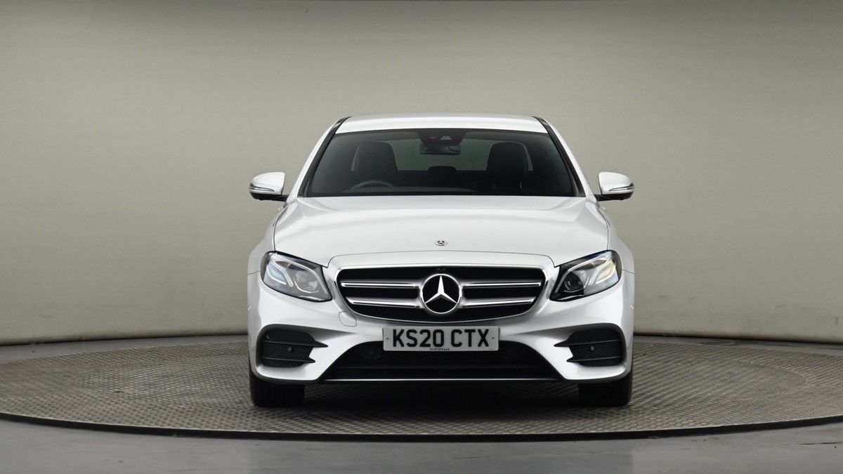Mercedes-Benz E Class Image 20