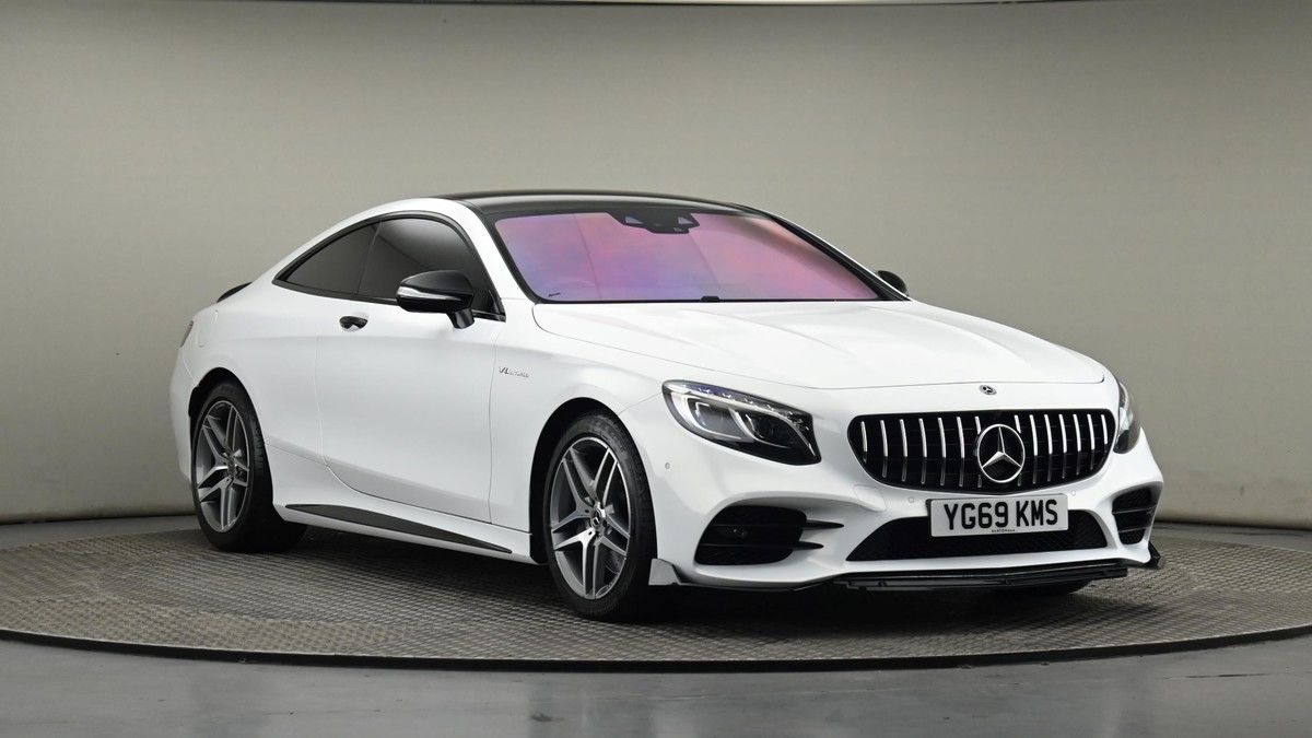 Mercedes-Benz S Class Sticky Header Image