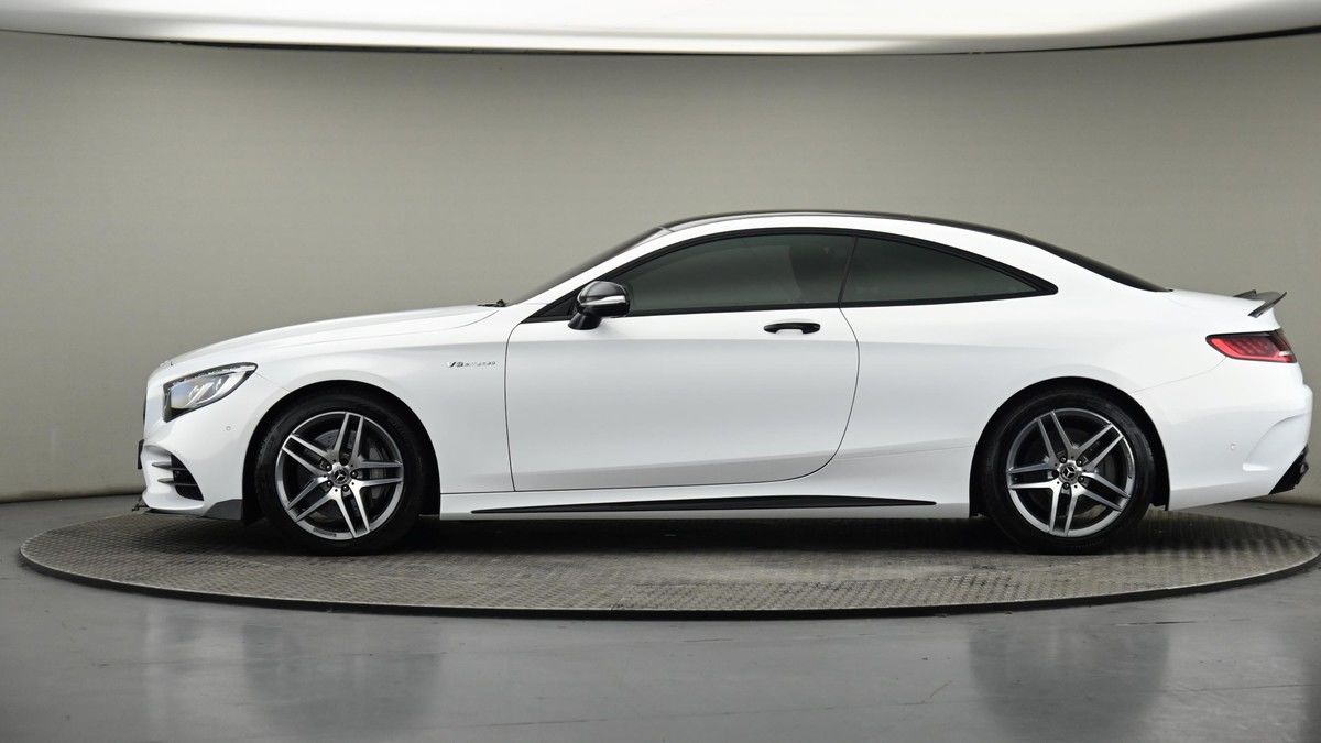 Mercedes-Benz S Class Image 23