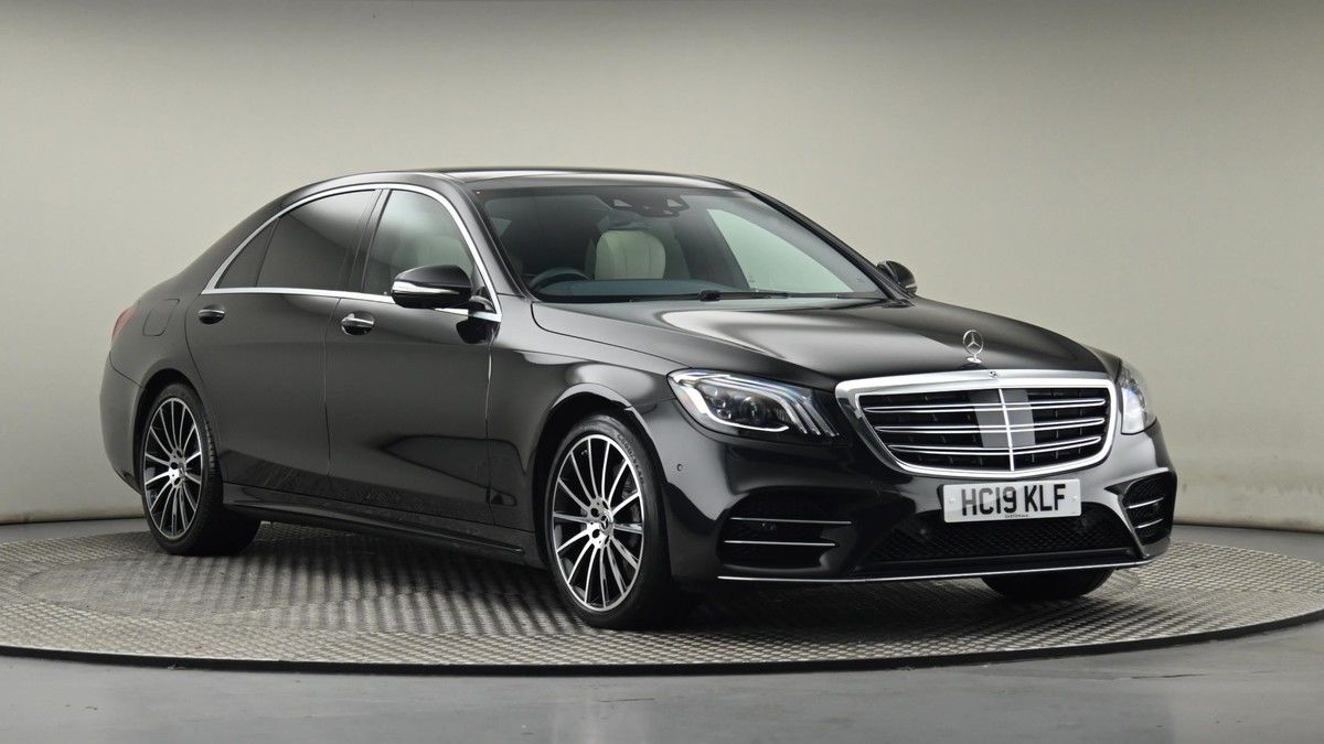 Mercedes-Benz S Class Sticky Header Image