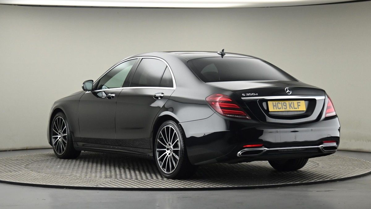 Mercedes-Benz S Class Image 24