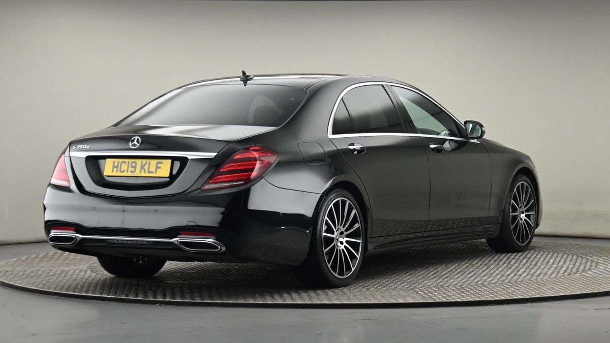 Mercedes-Benz S Class Image 26