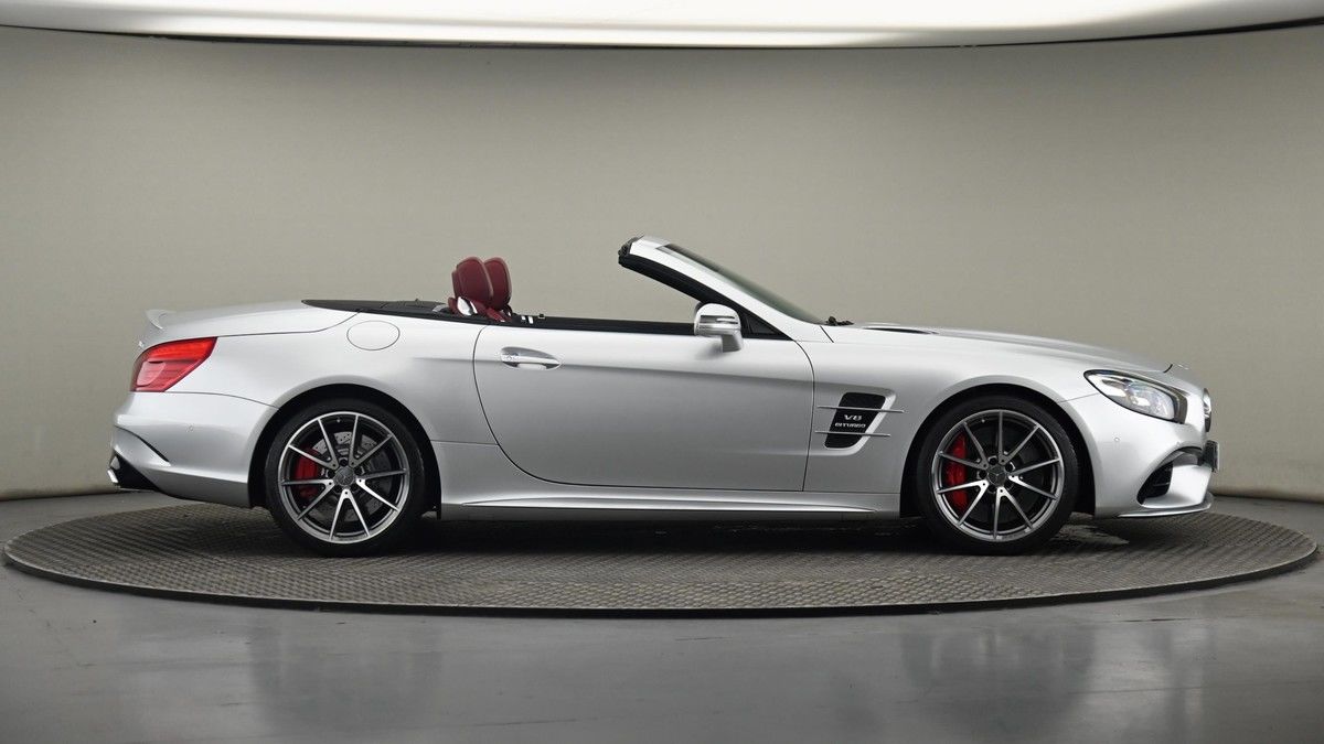 Mercedes-Benz SL Image 27