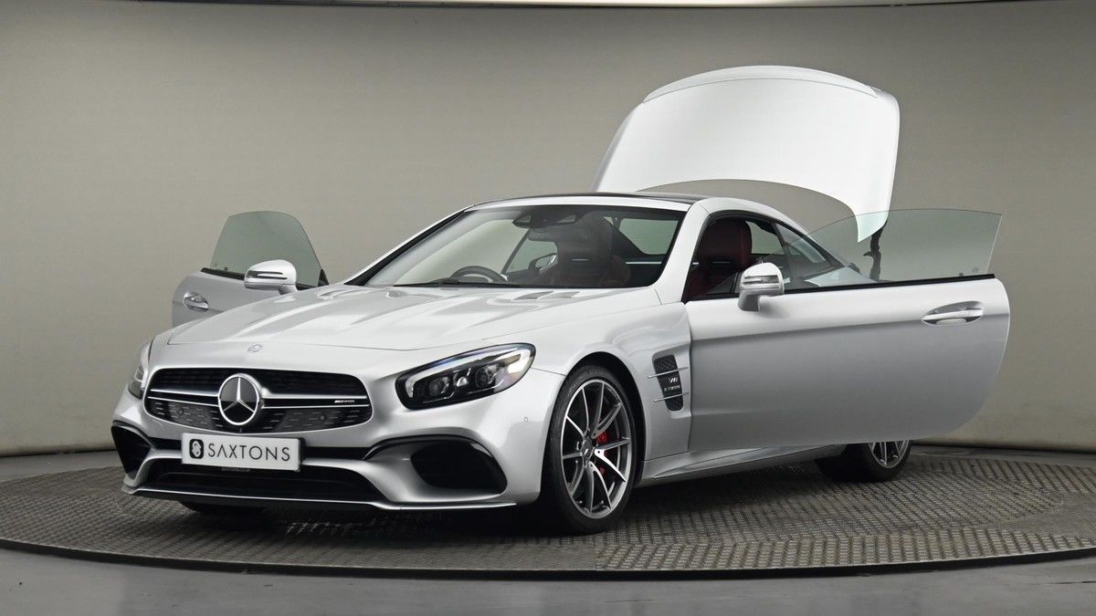 Mercedes-Benz SL Image 28