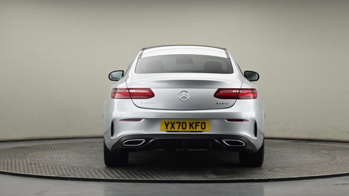 Mercedes-Benz E Class Image 25