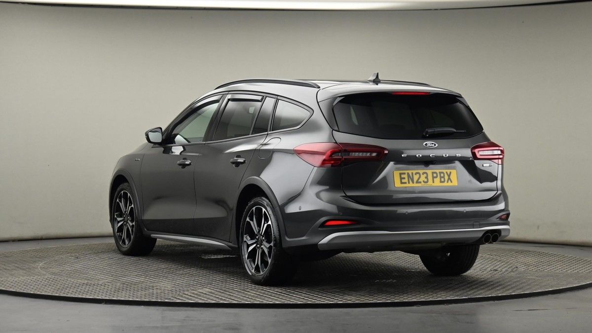 Ford Focus Image 24