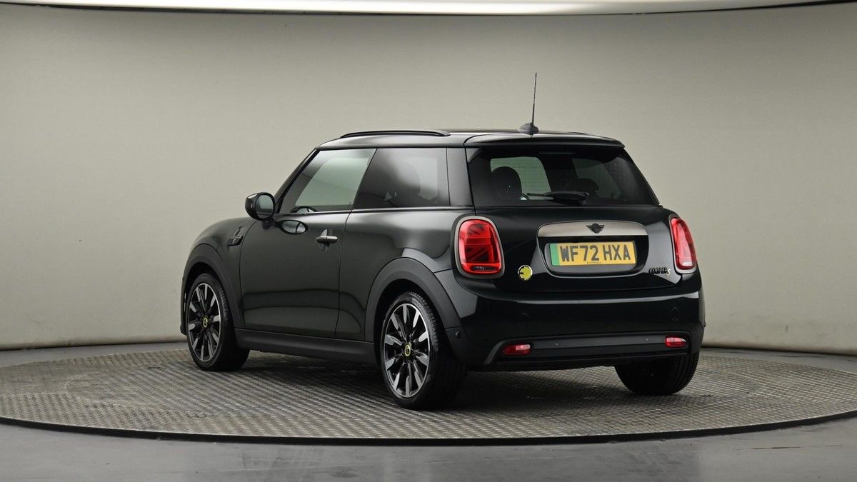MINI Hatch Image 24