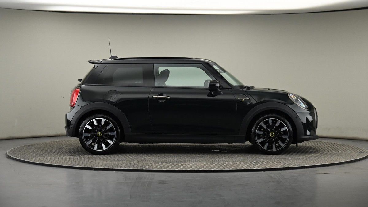 MINI Hatch Image 27