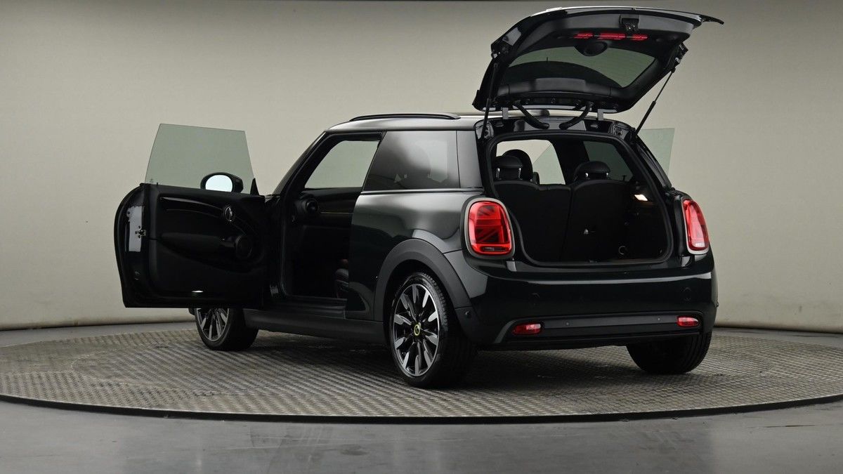 MINI Hatch Image 29