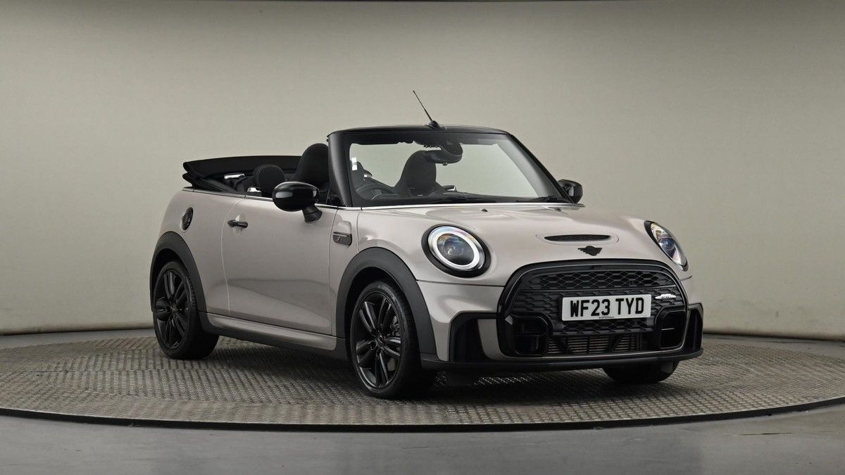 MINI Convertible Sticky Header Image