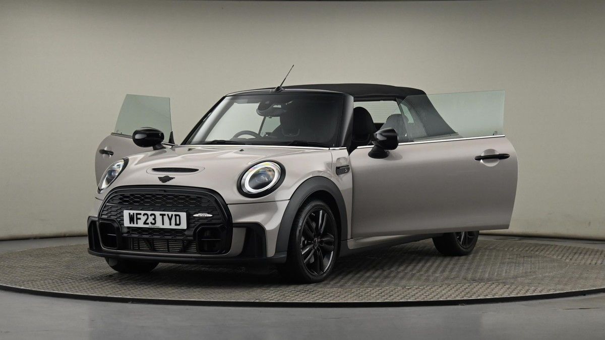 MINI Convertible Image 27