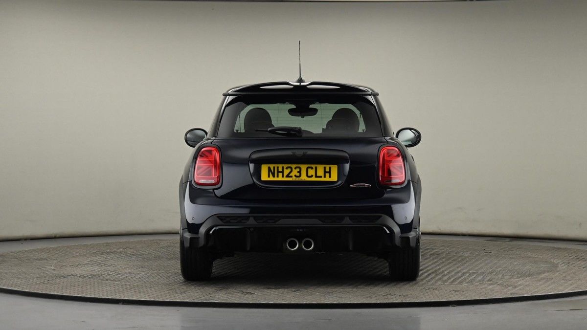 MINI Hatch Image 24