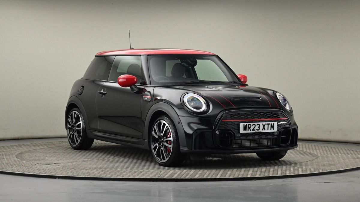 MINI Hatch Sticky Header Image