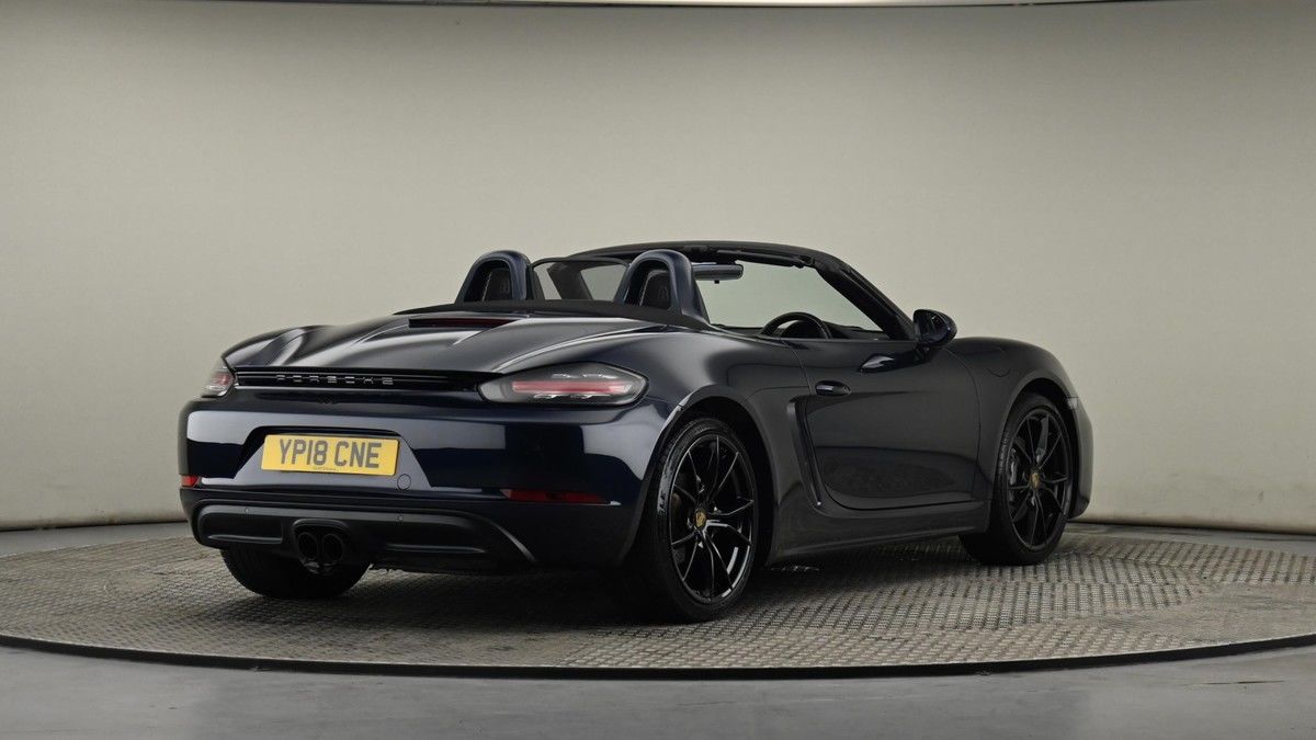 Porsche 718 Boxster Image 26
