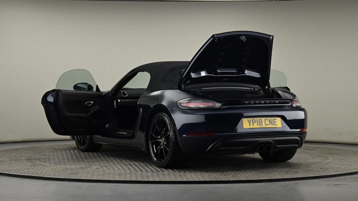 Porsche 718 Boxster Image 29