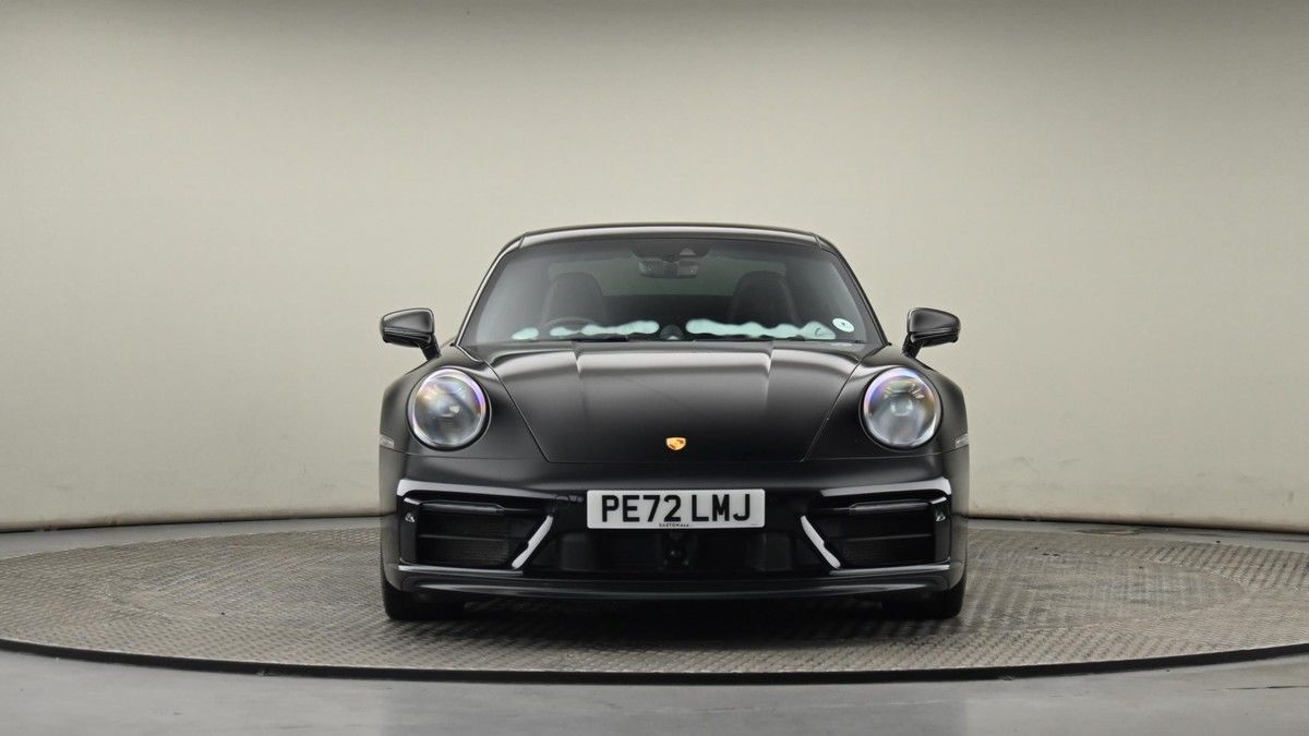 Porsche 911 Image 21