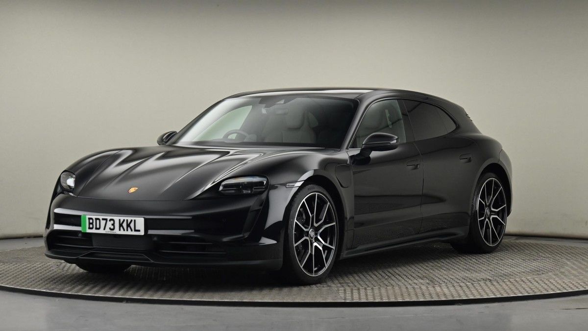 Porsche Taycan Image 22