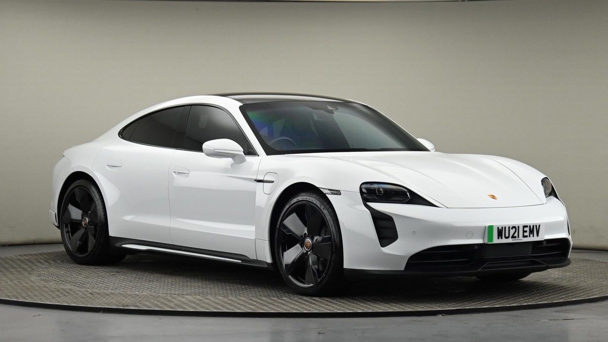 Porsche Taycan Image 20