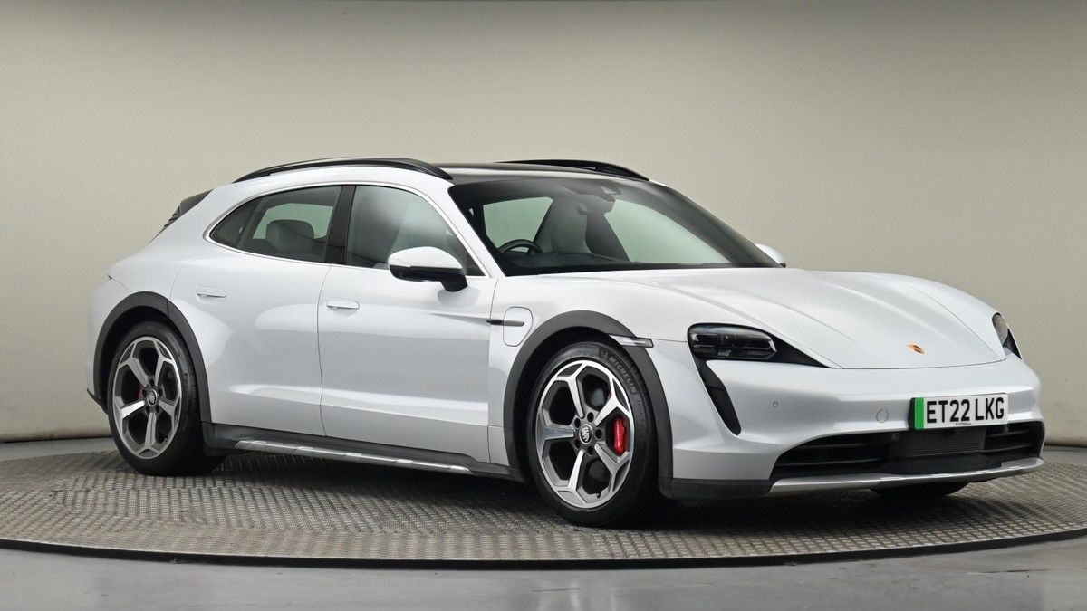 Porsche Taycan Image 20