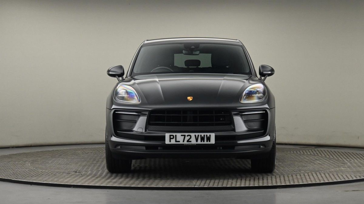 Porsche Macan Image 21