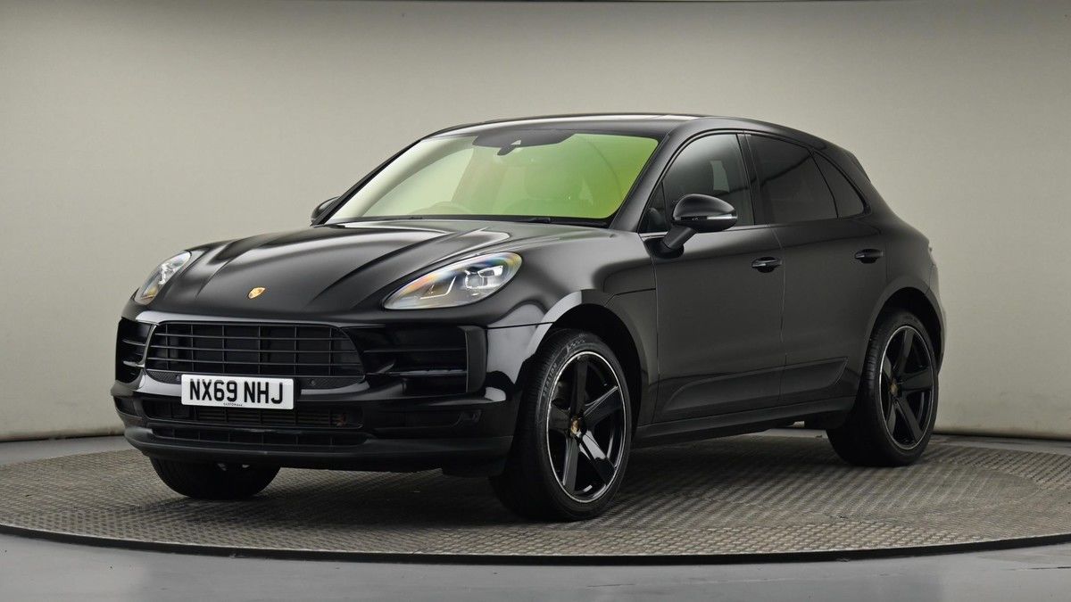 Porsche Macan Image 22