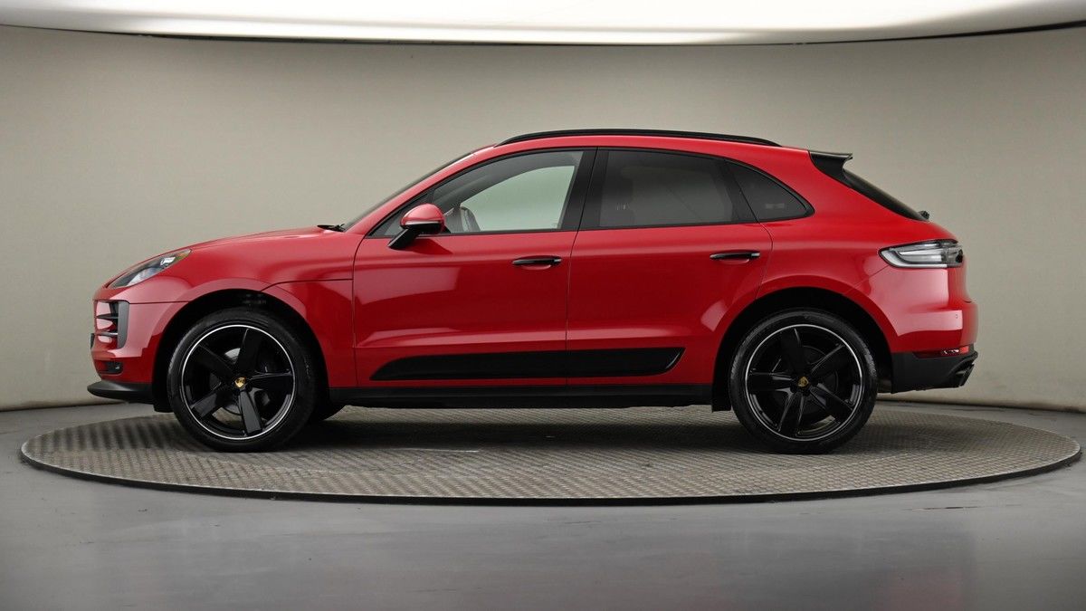 Porsche Macan Image 23