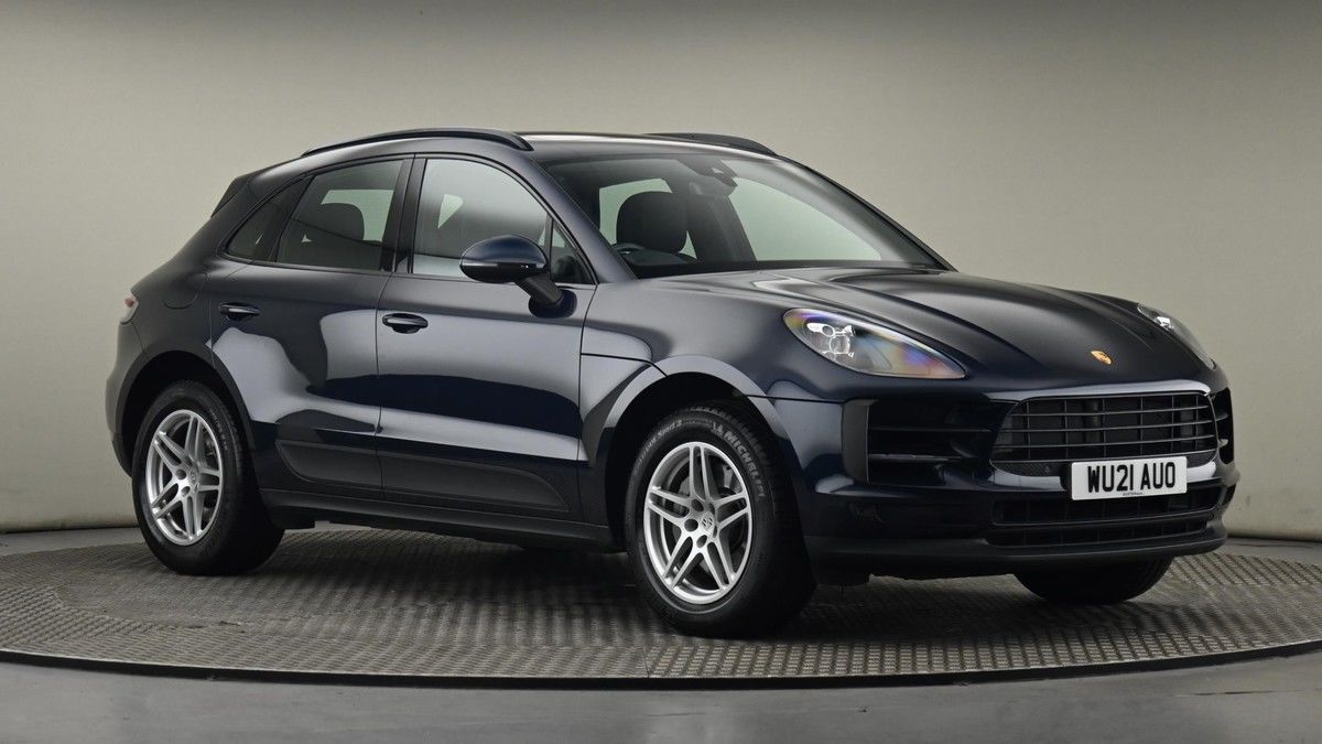 Porsche Macan Image 20