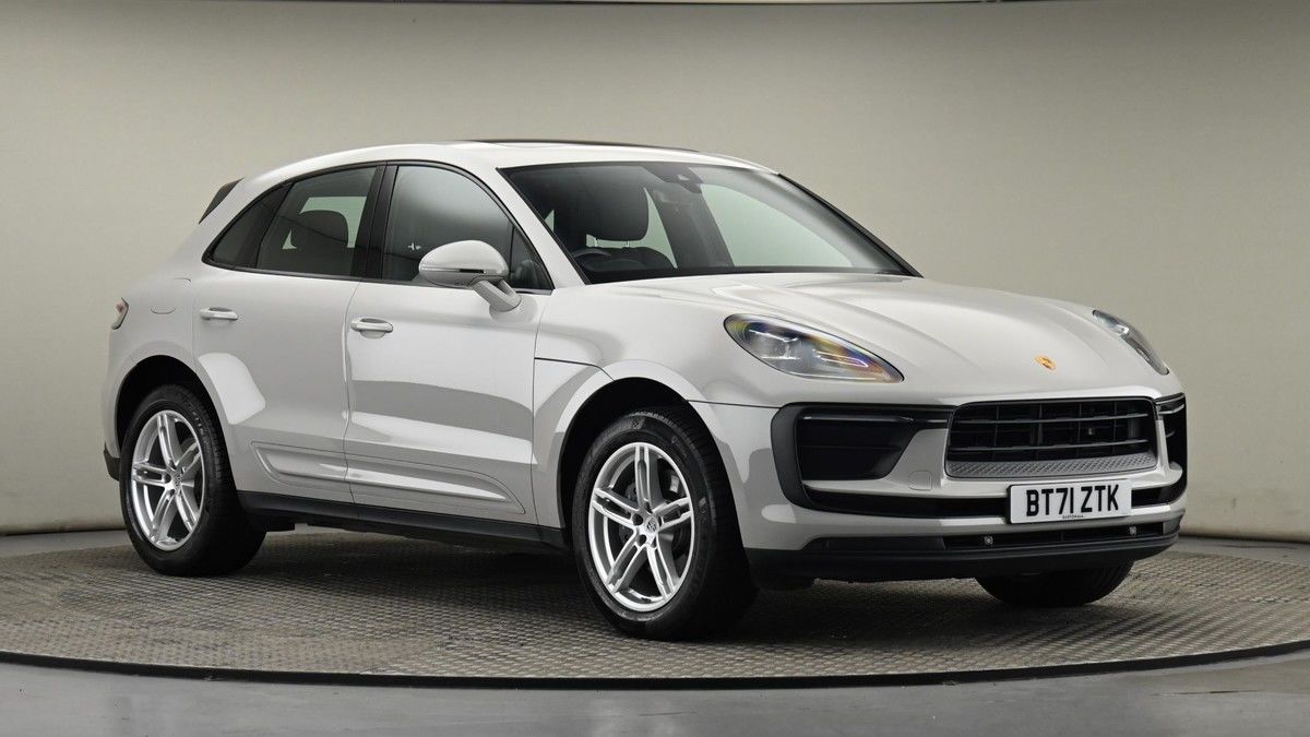 Porsche Macan Image 20
