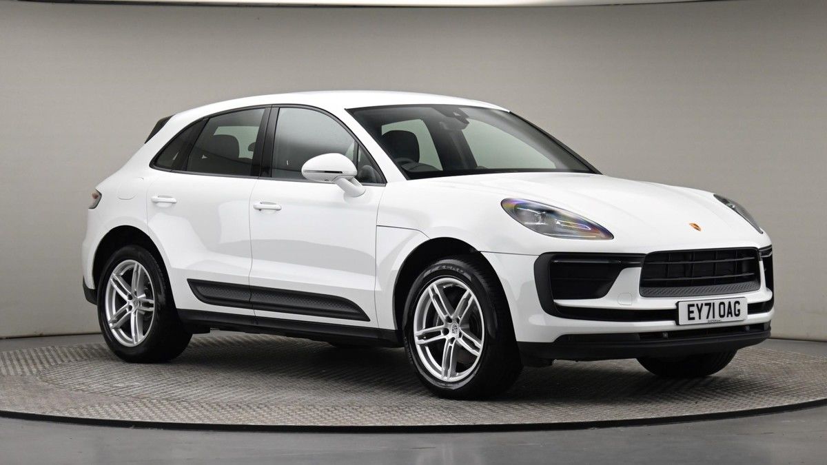 Porsche Macan Image 20