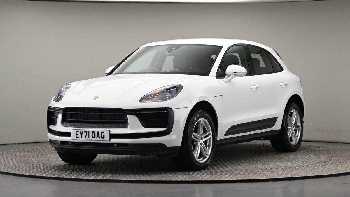 Porsche Macan Image 22