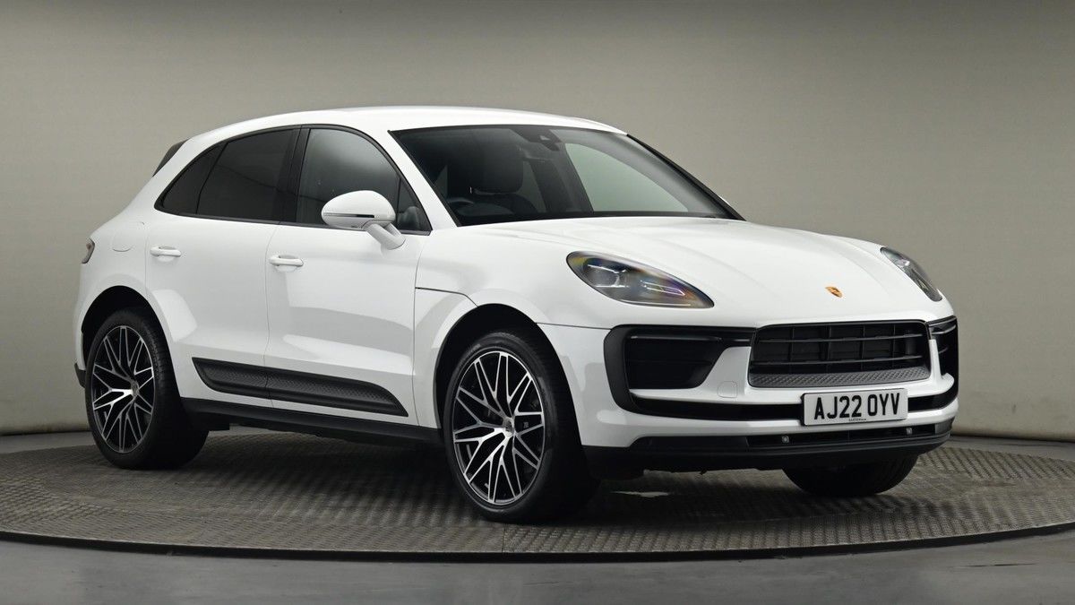 Porsche Macan Image 20