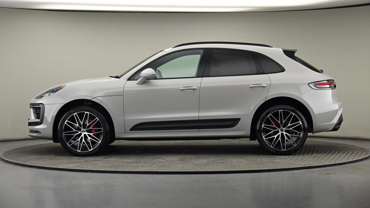 Porsche Macan Image 23